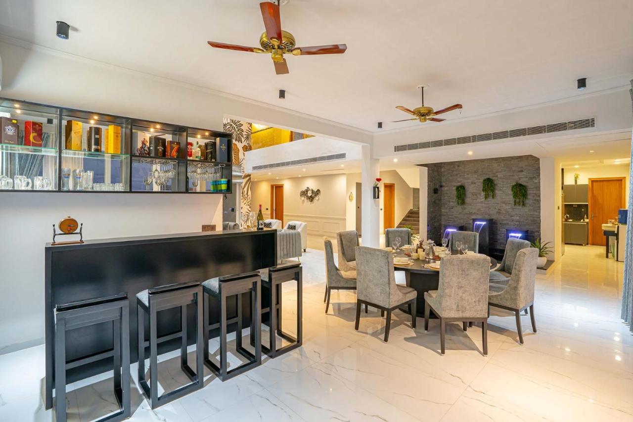 Stayvista At Le Blanc Escape W Outdoor Pool Sohna Exterior photo